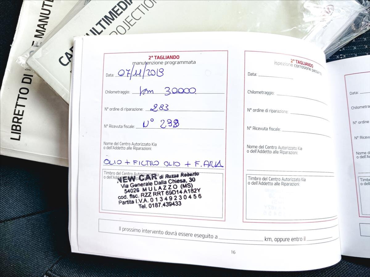 KIA Stonic SUV / Terénní 1,6 l 81 kw