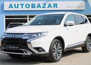 Mitsubishi Outlander SUV / Terénní 2,0 l 110 kw