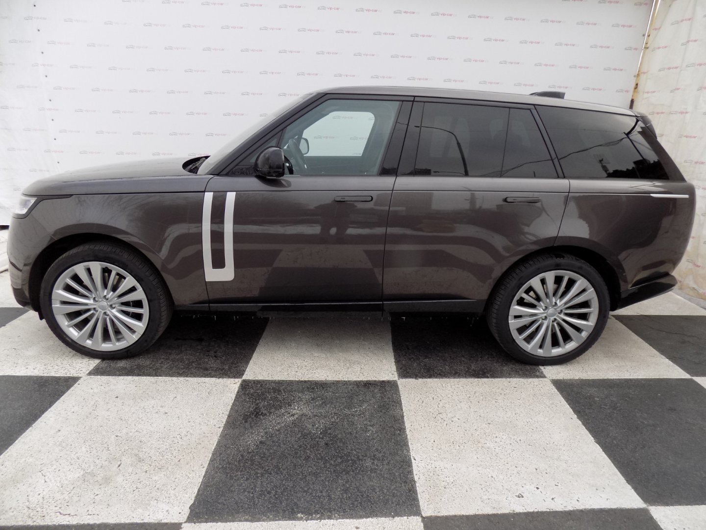 Land Rover Range Rover SUV 4,4 l 390 kw