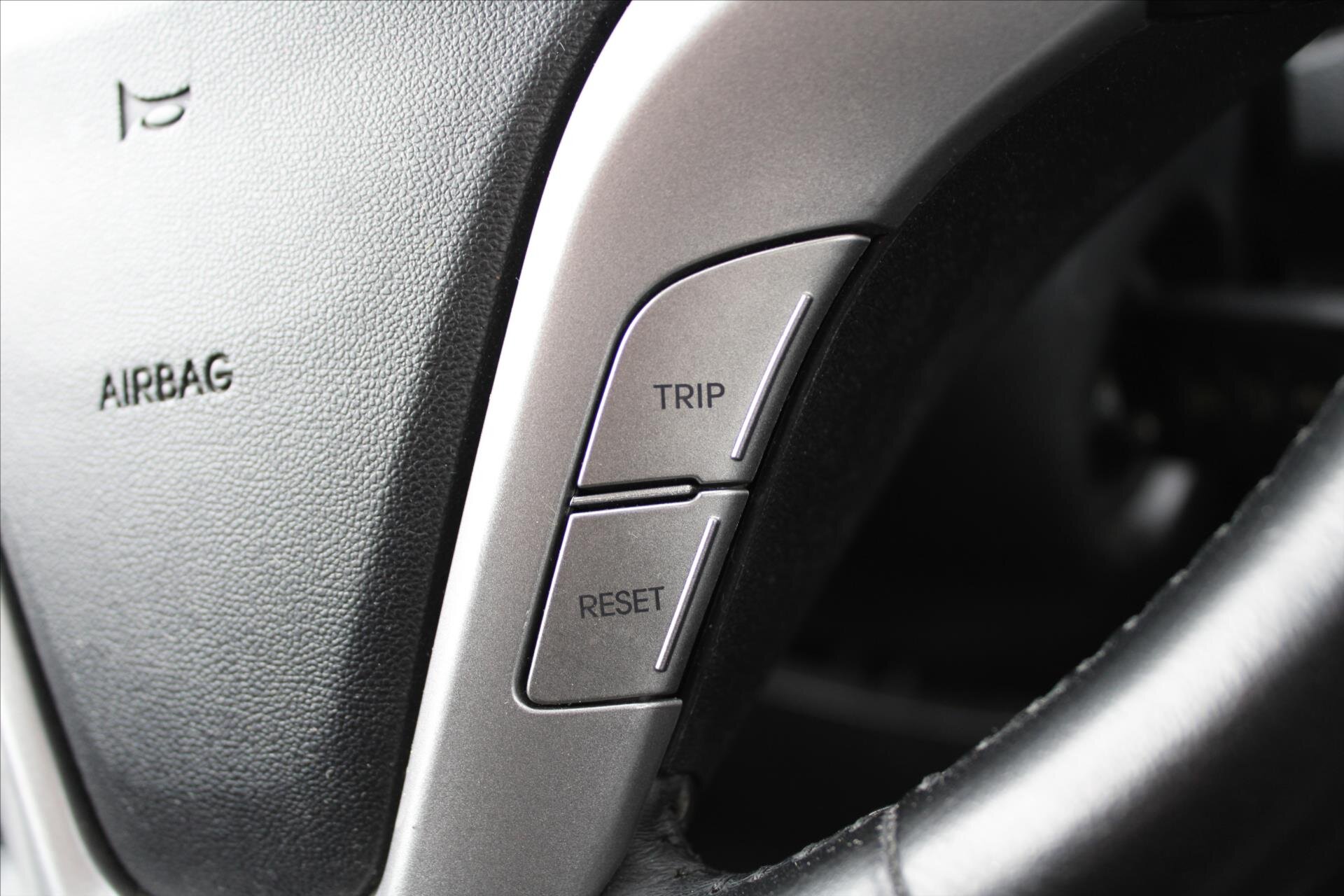 Hyundai ix20 MPV 1,4 l 66 kw