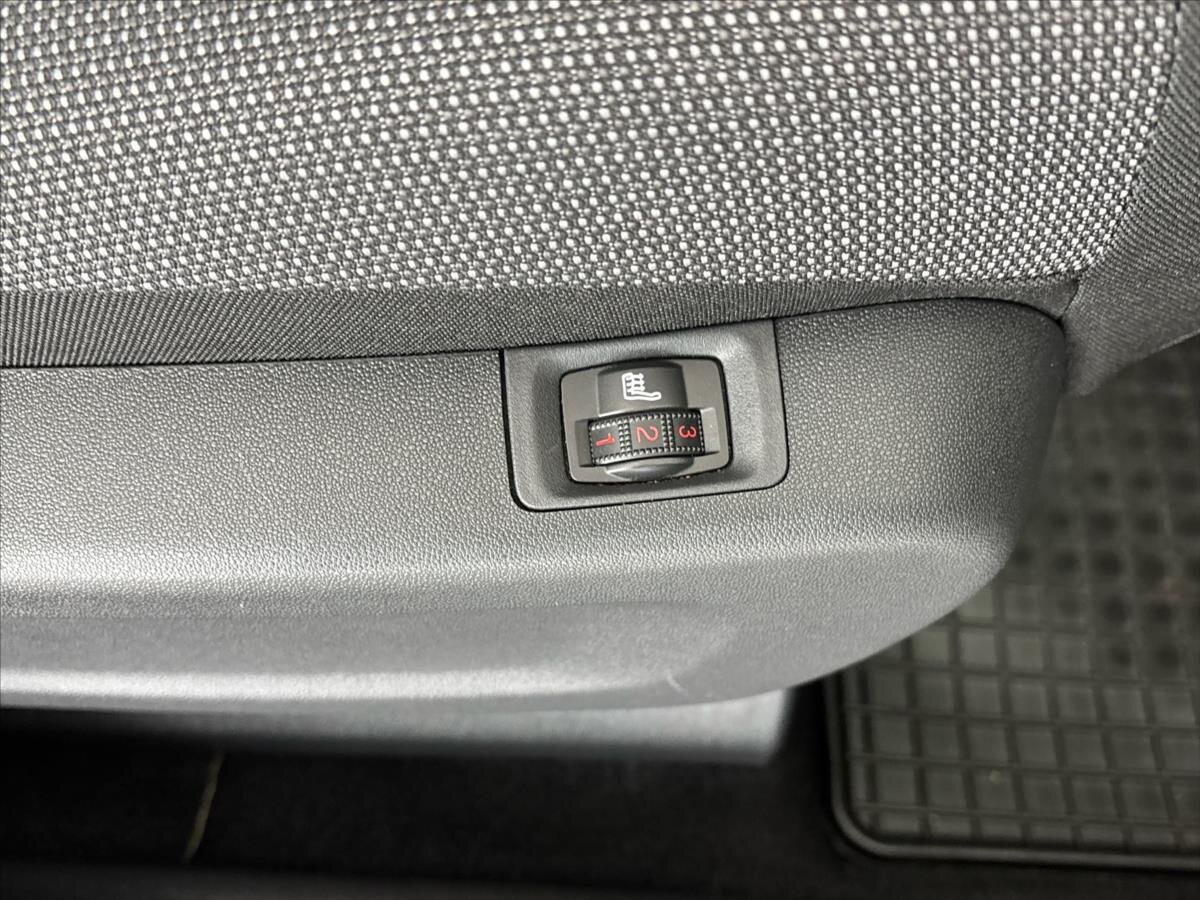 Citroën C3 Aircross CUV / Crossover 1,2 l 81 kw