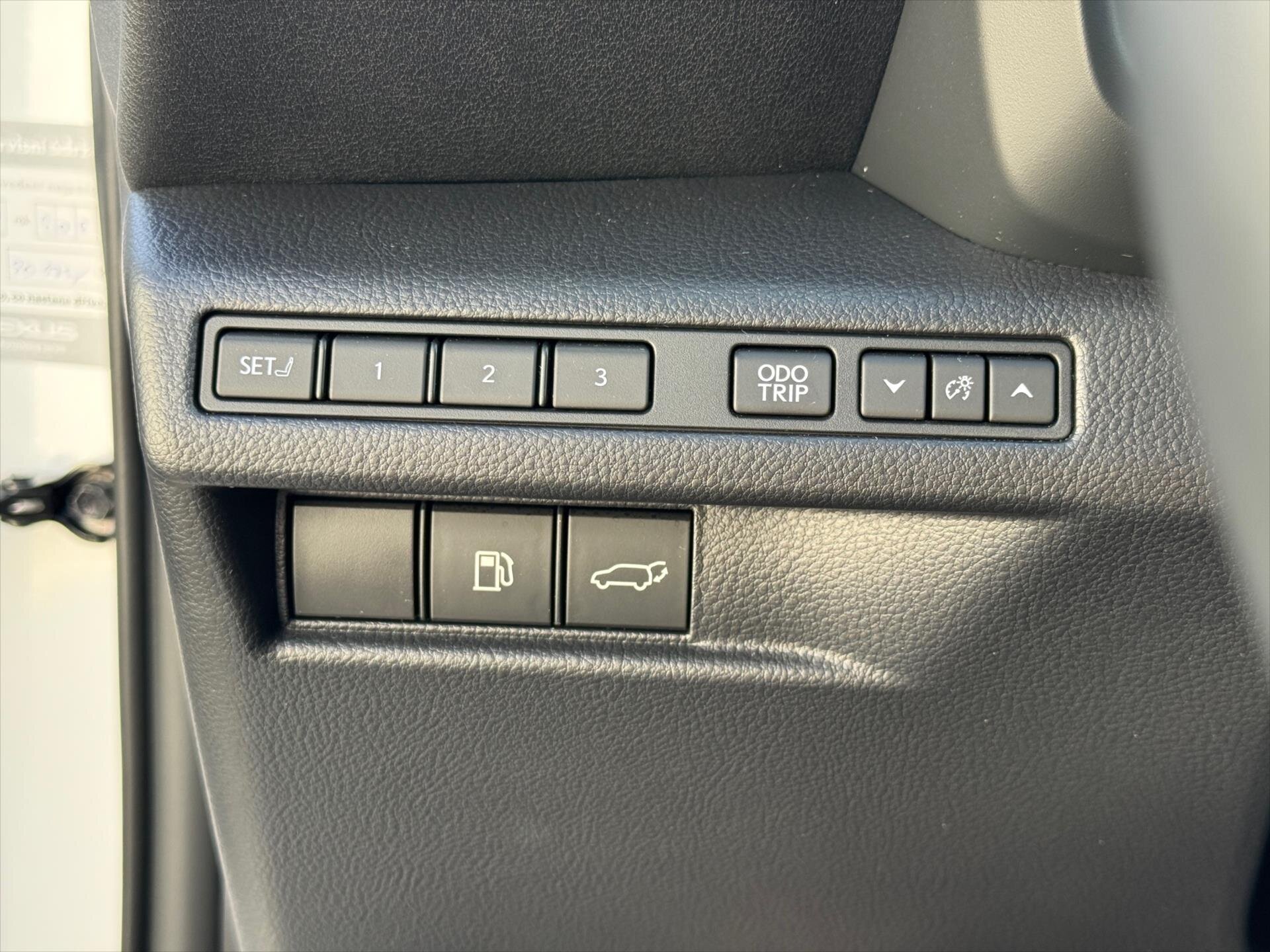 Lexus LBX SUV 1,5 l 67 kw