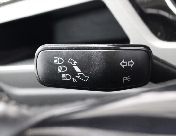 Volkswagen Touran MPV 1,4 l 110 kw