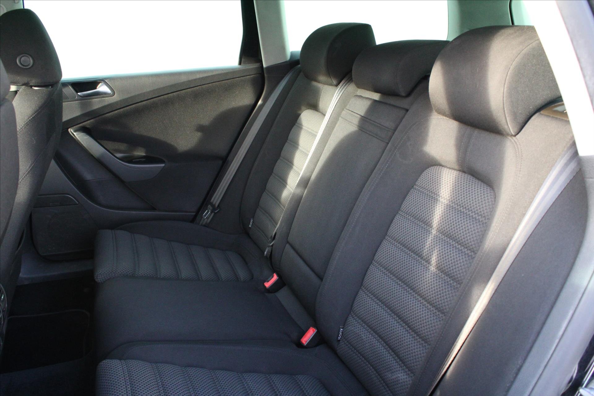 Volkswagen Passat Kombi 2,0 l 103 kw