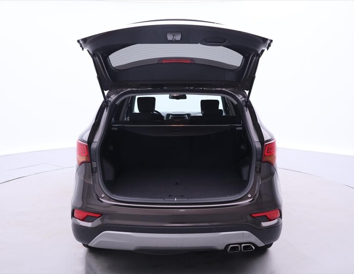 Hyundai Santa Fe SUV / Terénní 2,2 l 147 kw