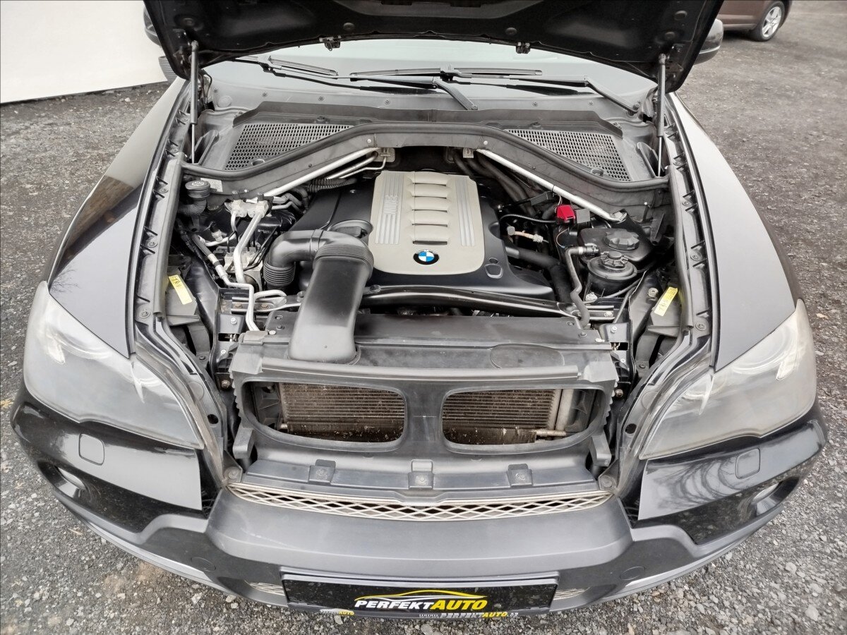BMW X5 SUV 3,0 l 173 kw