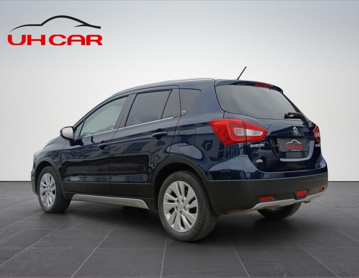 Suzuki SX4 S-Cross 7