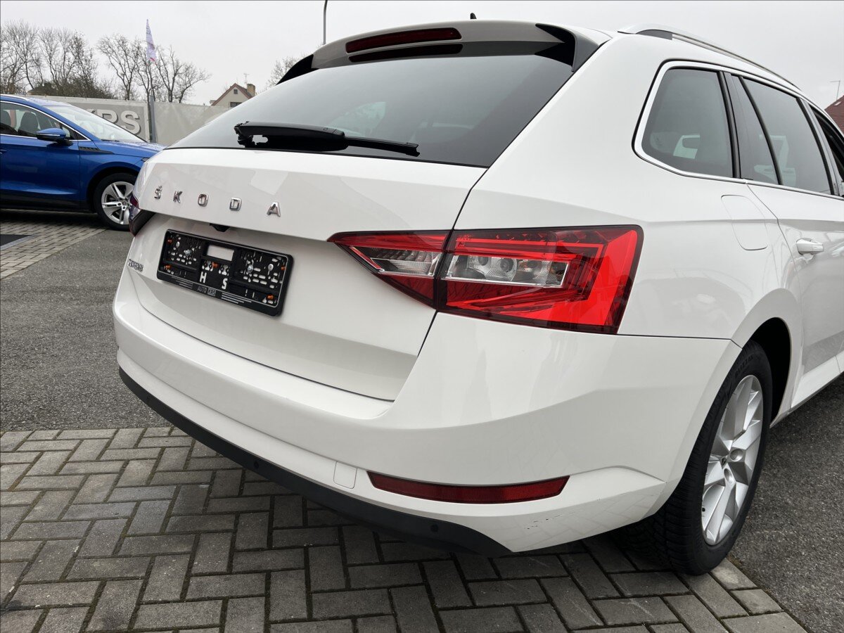 Škoda Superb Kombi 2,0 l 110 kw