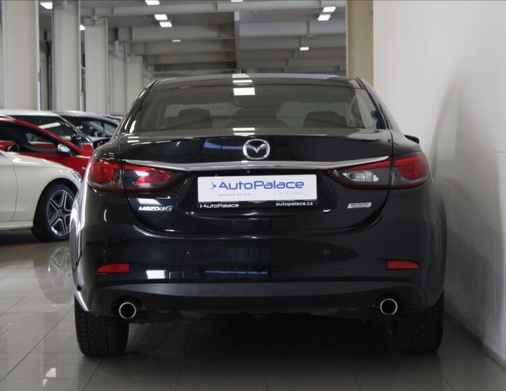 Mazda 6 Sedan / Limuzína 2,2 l 129 kw