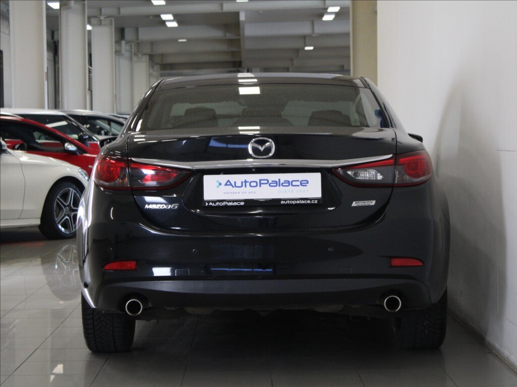Mazda 6 Sedan / Limuzína 2,2 l 129 kw