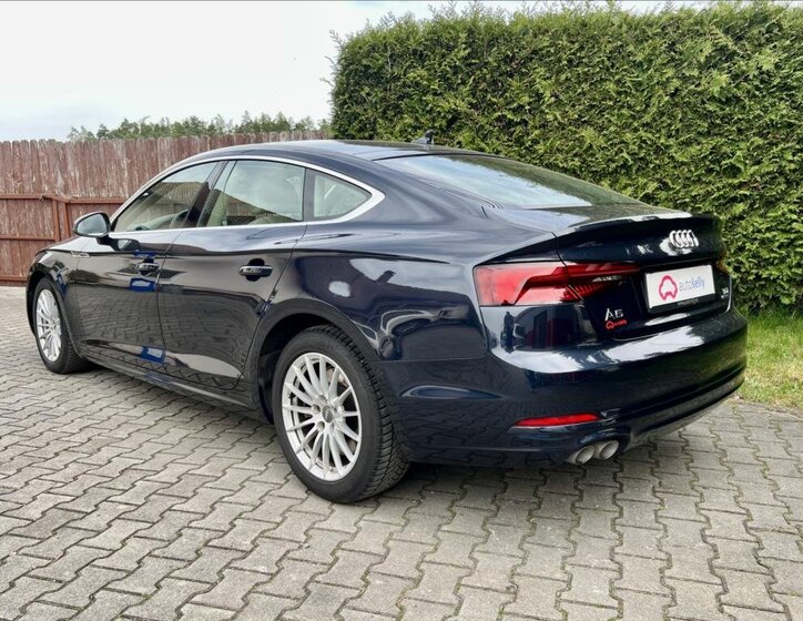 Audi A5 Liftback 296,0 210 kw