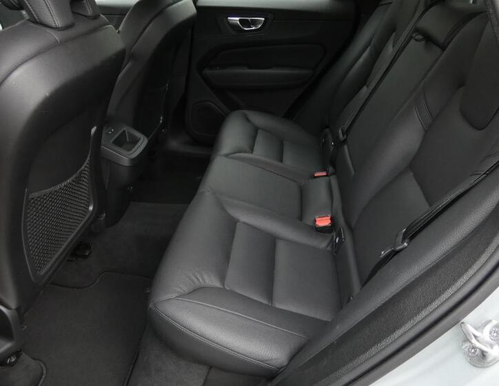 Volvo XC60 18