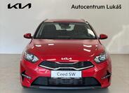 KIA Ceed 1