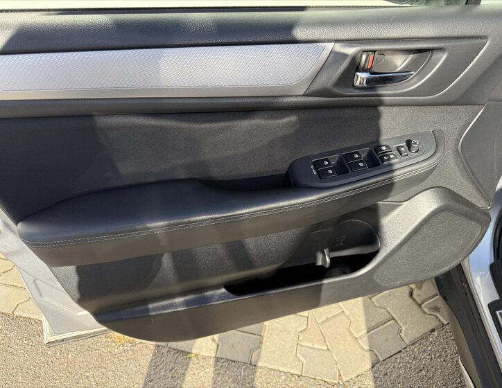 Subaru Outback Kombi 2,5 l 129 kw