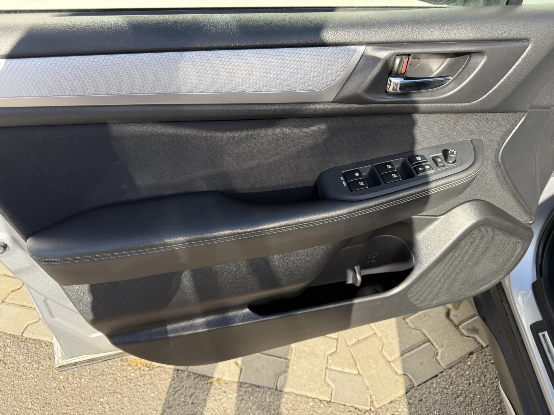 Subaru Outback Kombi 2,5 l 129 kw