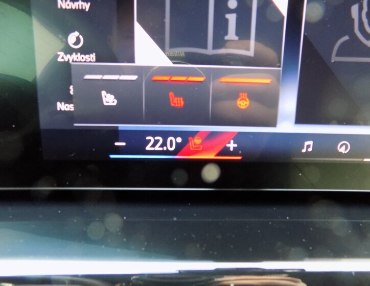 BMW X6 SUV 3,0 l 210 kw