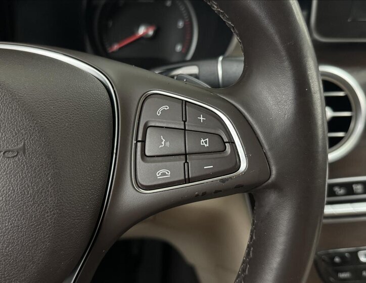 Mercedes-Benz GLC SUV / Terénní 2,1 l 150 kw