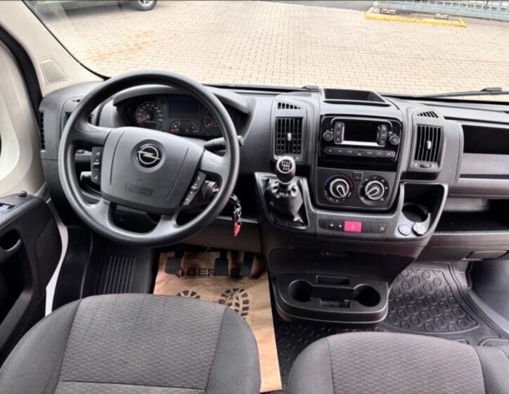 Opel Movano Skříň 2,2 l 103 kw