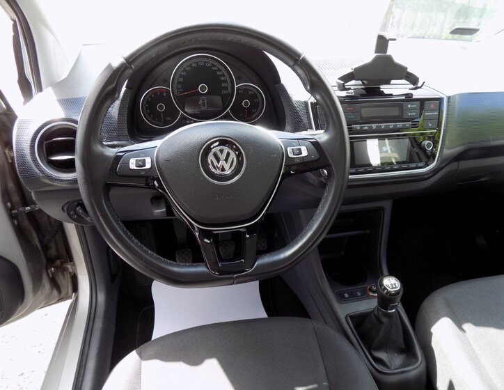 Volkswagen up! 22