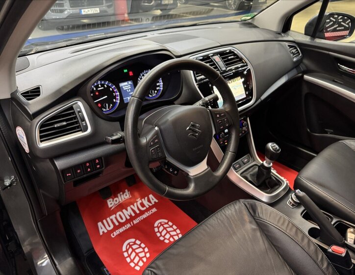 Suzuki SX4 S-Cross SUV 1,4 l 103 kw