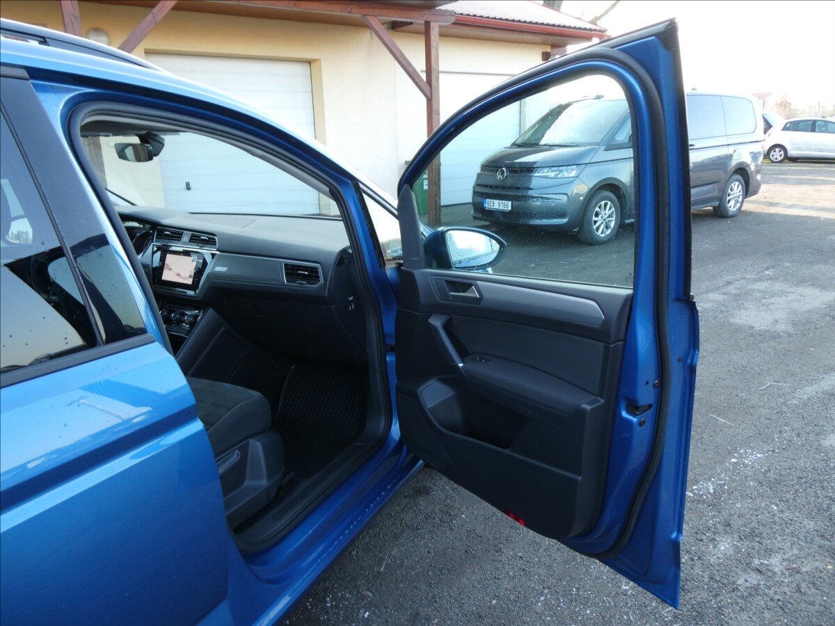 Volkswagen Touran MPV 1,2 l 81 kw