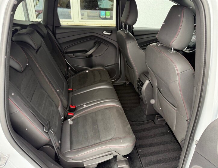 Ford Kuga SUV 2,0 l 132 kw