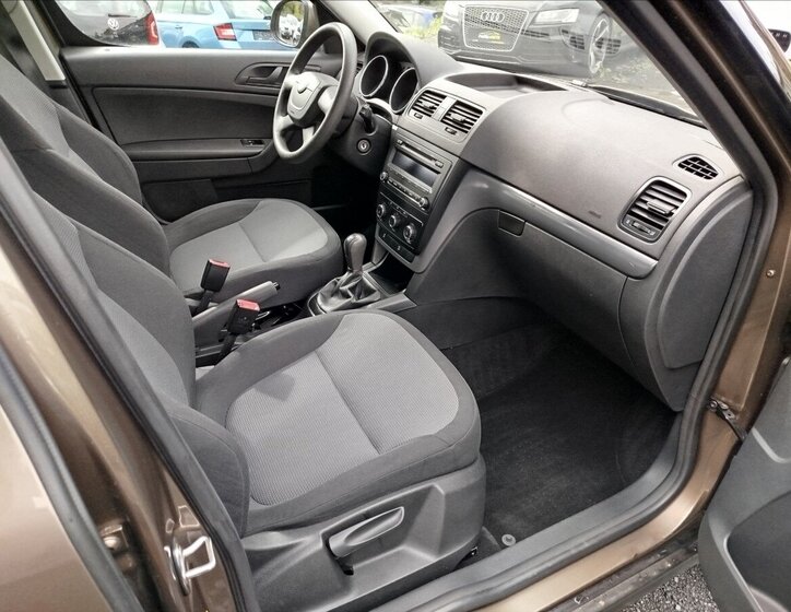 Škoda Yeti SUV / Terénní 1,2 l 77 kw