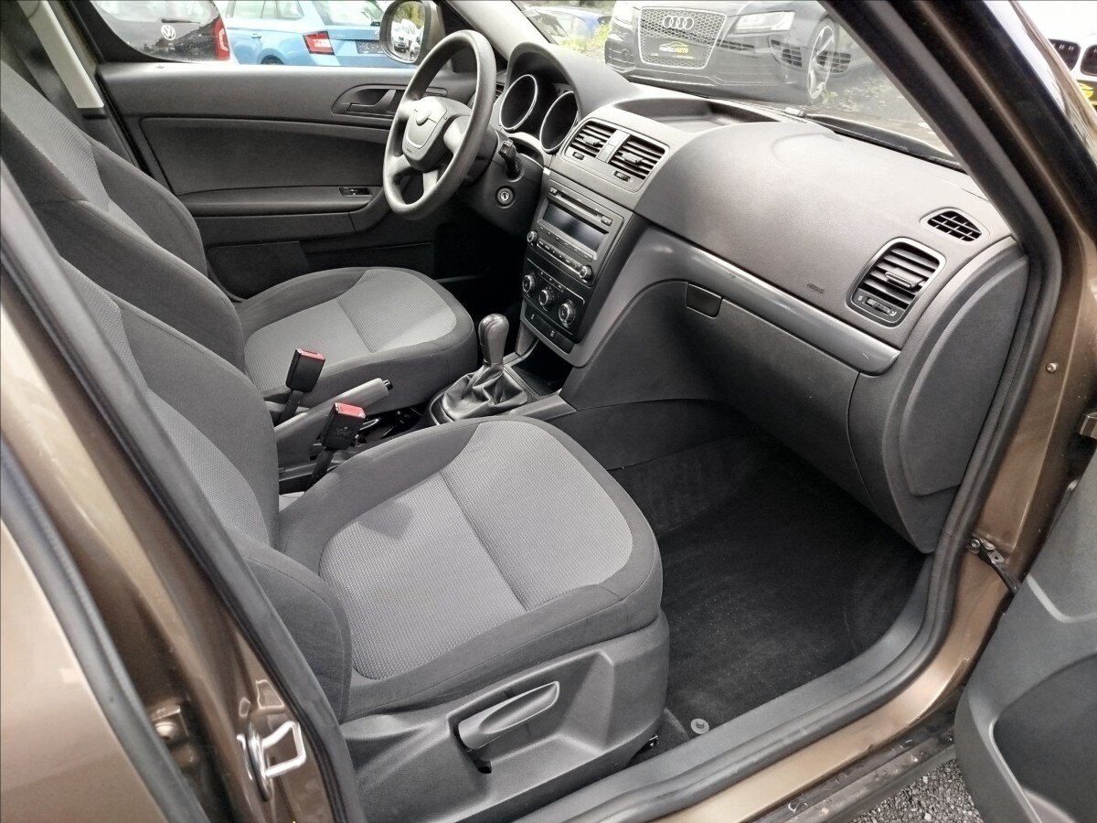 Škoda Yeti SUV / Terénní 1,2 l 77 kw