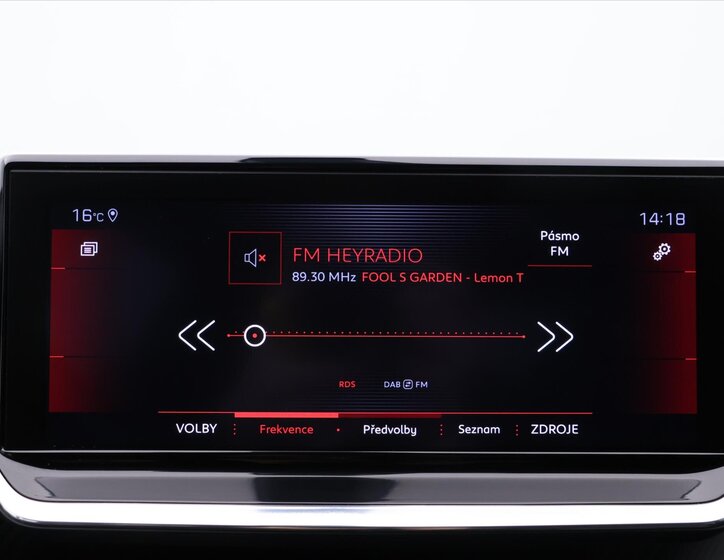 Peugeot 208 Hatchback 1,2 l 74 kw