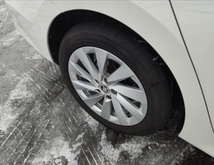 Škoda Octavia Liftback 2,0 l 85 kw