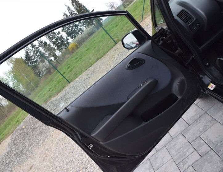 Honda Jazz Hatchback 1,2 l 57 kw