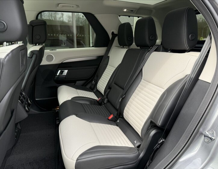 Land Rover Discovery SUV / Terénní 3,0 l 257 kw