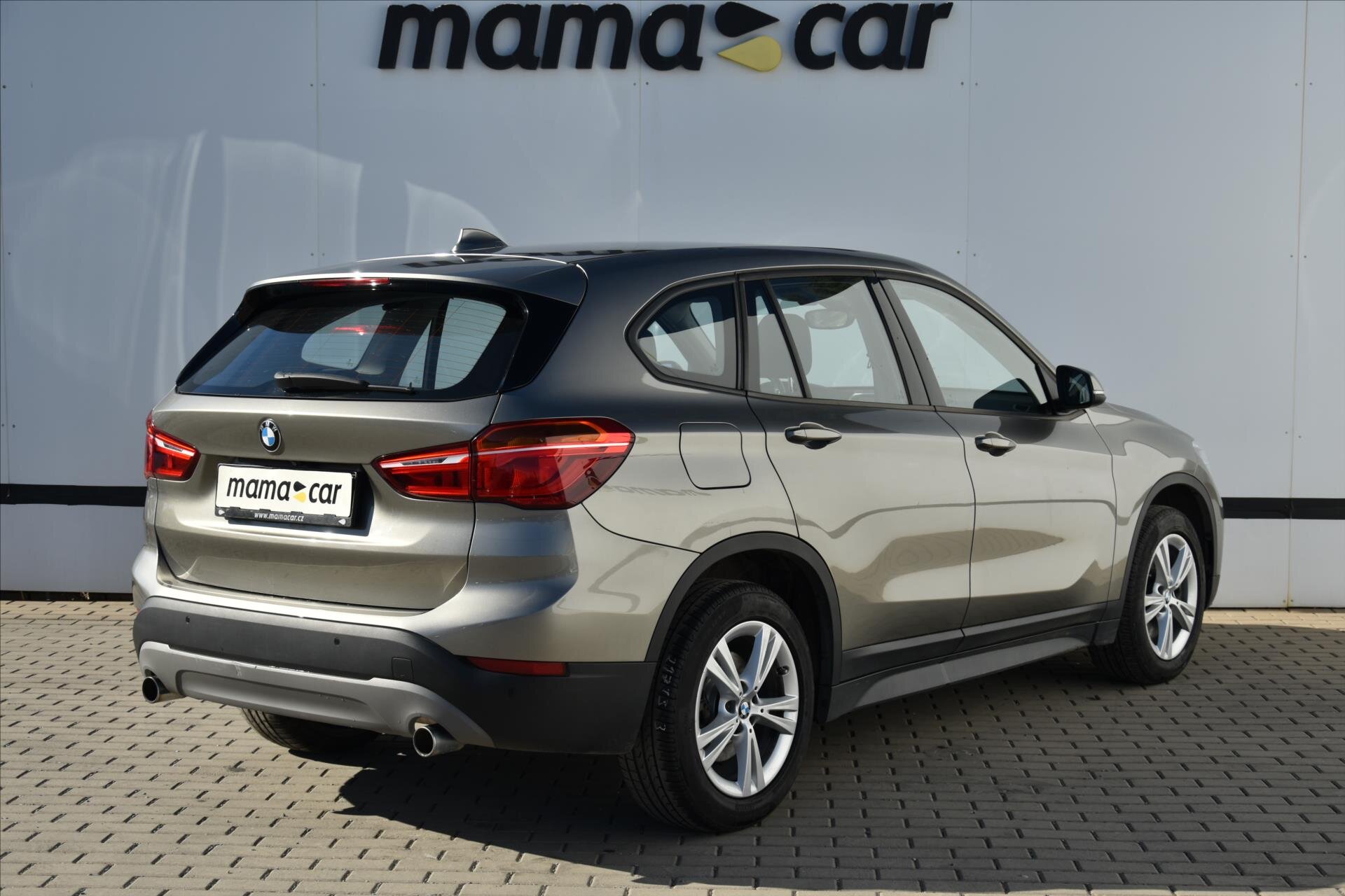 BMW X1 SUV / Terénní 2,0 l 140 kw