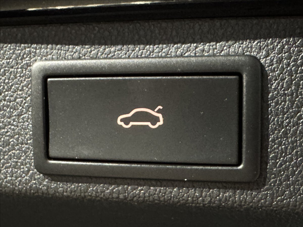 Škoda Superb Kombi 1,4 l 160 kw