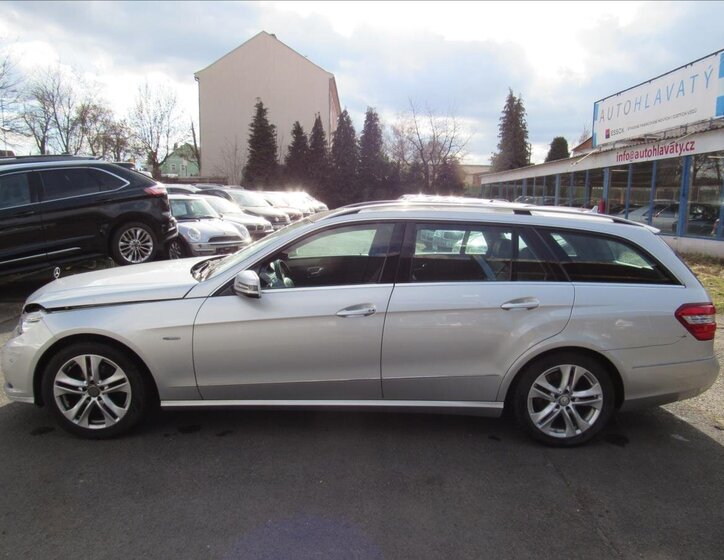 Mercedes-Benz Třídy E Kombi 1,8 l 135 kw