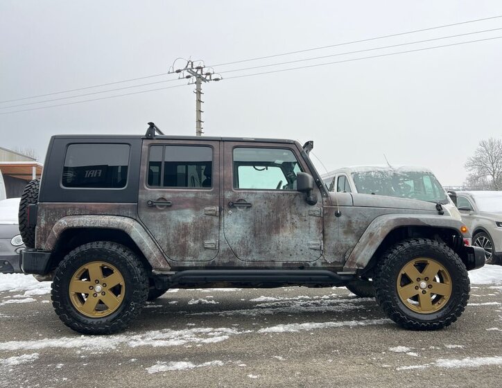 Jeep Wrangler SUV 2,8 l 130 kw