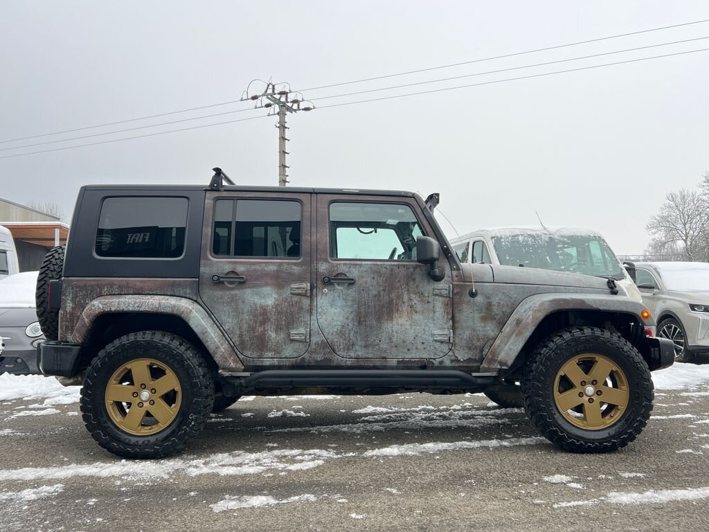 Jeep Wrangler SUV 2,8 l 130 kw