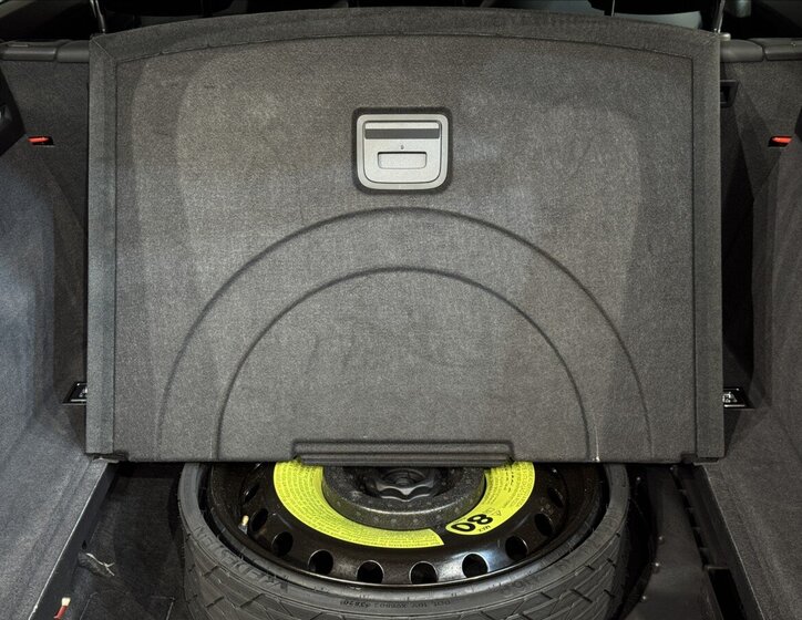 Audi e-tron SUV / Terénní 0,0 300 kw