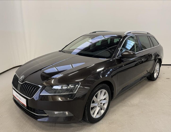 Škoda Superb Kombi 1,6 l 88 kw