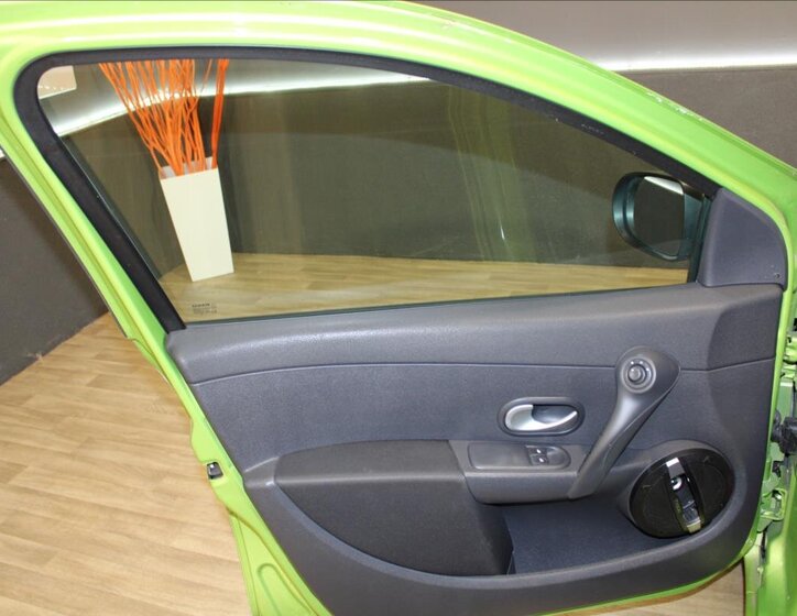 Renault Clio Hatchback 1,1 l 55 kw