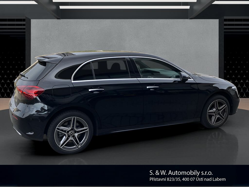Mercedes-Benz Třídy A Hatchback 1,3 l 120 kw