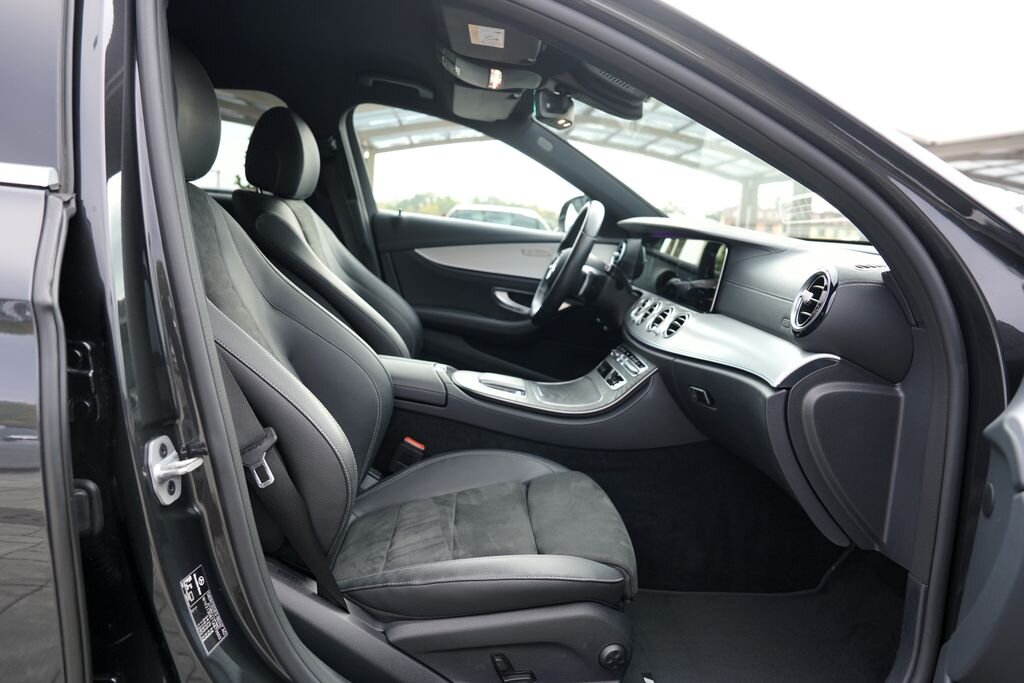 Mercedes-Benz Třídy E Sedan 2,0 l 145 kw