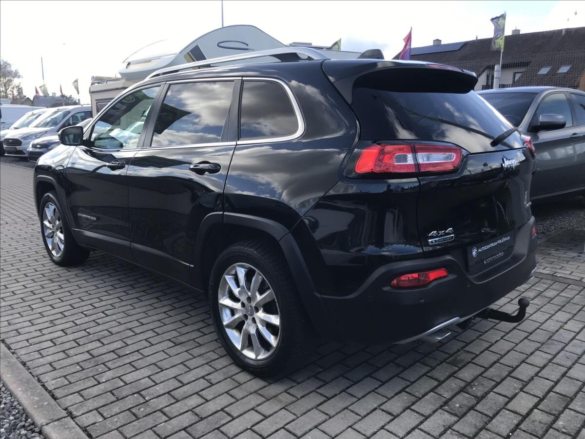 Jeep Cherokee Kombi 2,0 l 125 kw