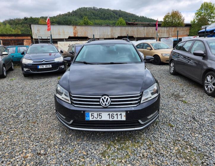 Volkswagen Passat 9