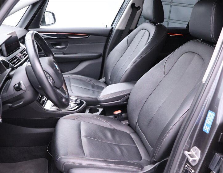 BMW Řada 2 MPV 1,5 l 85 kw