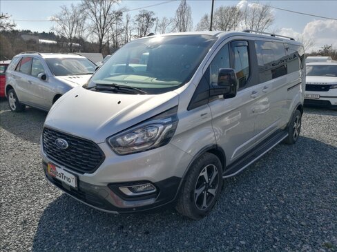 Ford Tourneo Custom MPV 2,0 l 110 kw