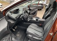 Peugeot 3008 SUV / Terénní 1,2 l 96 kw