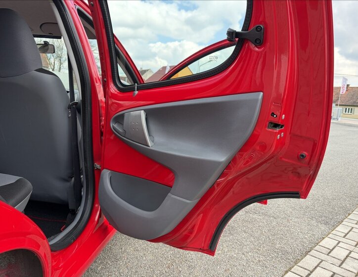 Citroën C1 Hatchback 998,0 50 kw