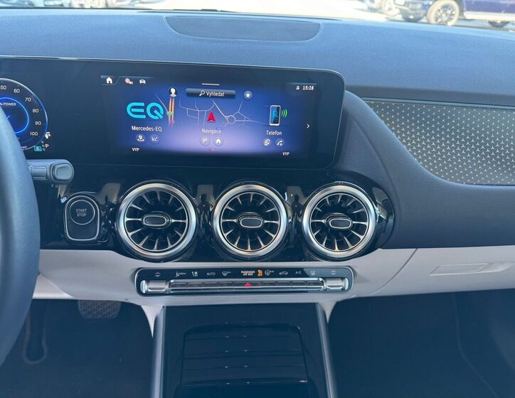 Mercedes-Benz EQA SUV / Terénní 0,0 140 kw