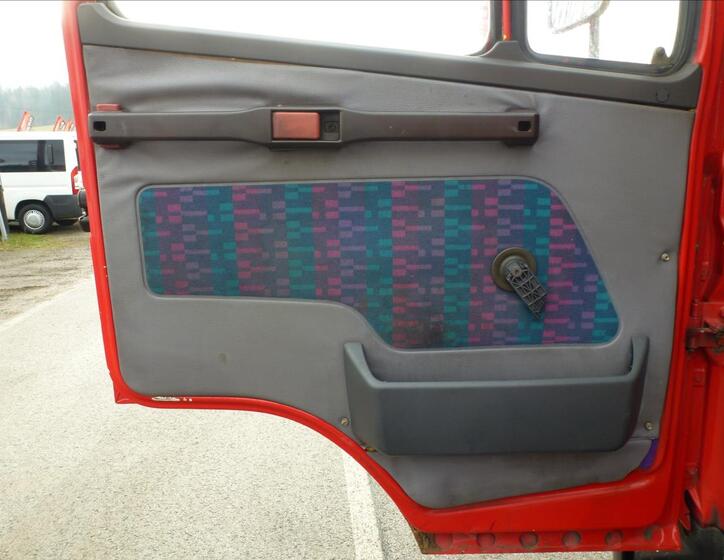 Mercedes-Benz Ostatní 11